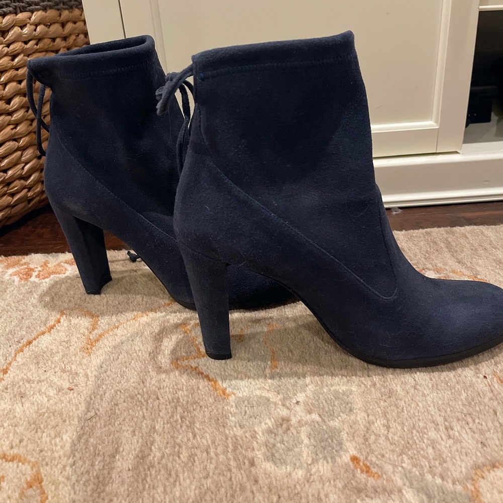 Like new Stewart Weitzman Highland Bootie size 8 1/2